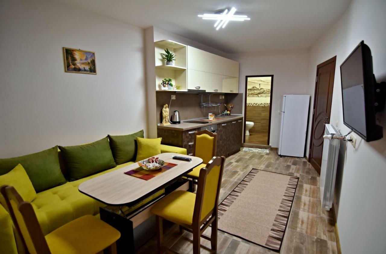 Madini Apartment Welingrad Exterior foto