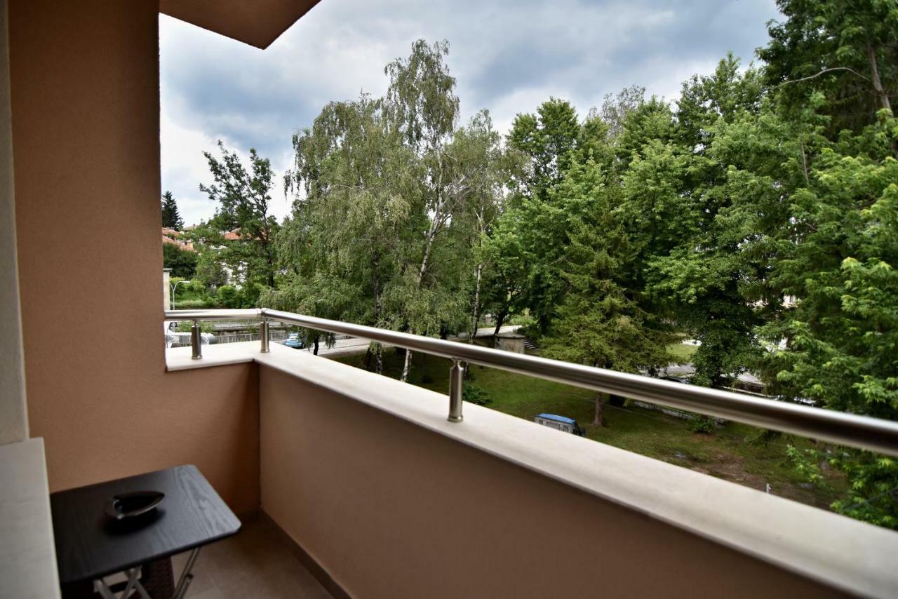 Madini Apartment Welingrad Exterior foto